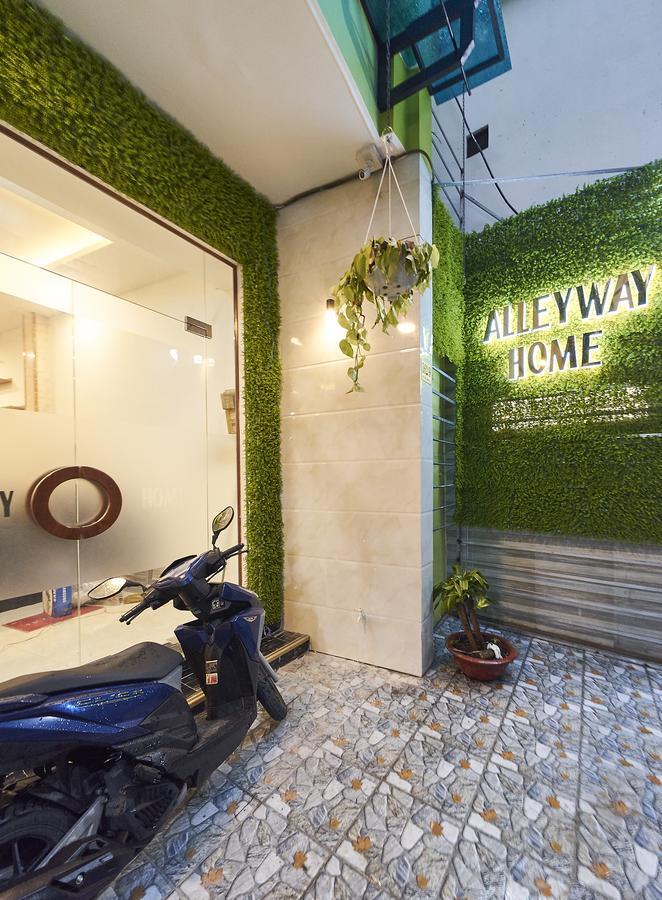 Alleyway Home Ho Chi Minh City Bagian luar foto